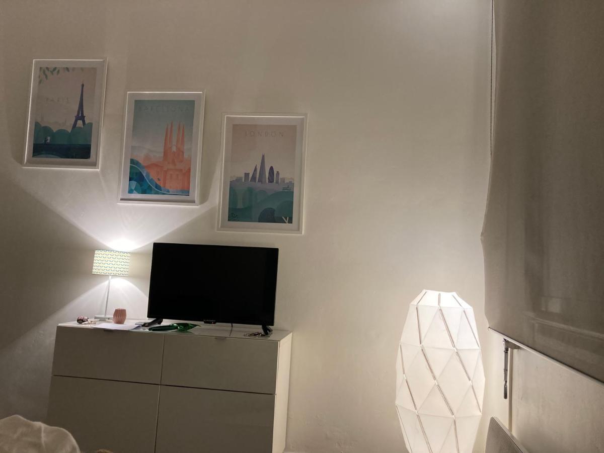 Studio Dragon Avec Gardien Marseille Ngoại thất bức ảnh