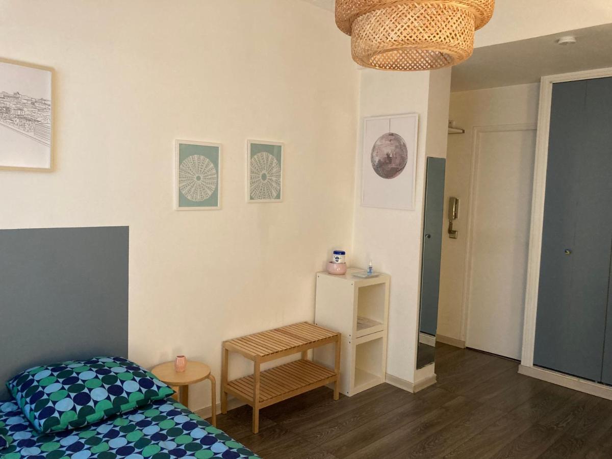 Studio Dragon Avec Gardien Marseille Ngoại thất bức ảnh