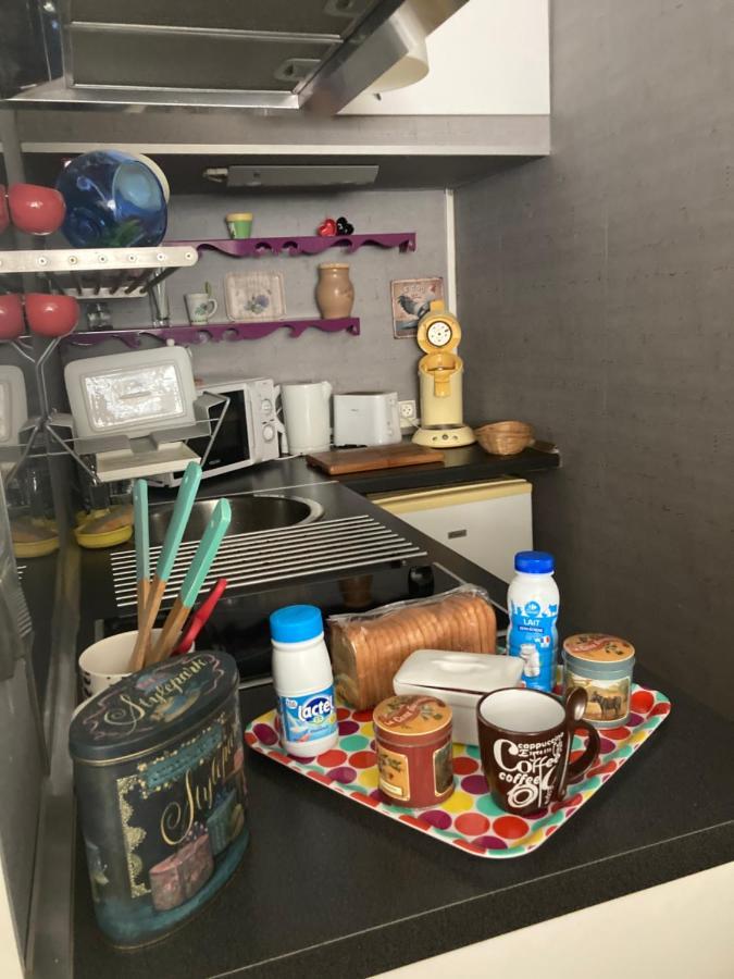 Studio Dragon Avec Gardien Marseille Ngoại thất bức ảnh